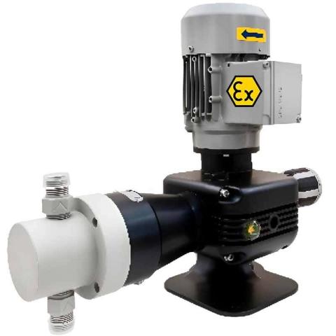Плунжерный моторный дозирующий насос EMEC серии PRIUS P 50 Hz ATEX 2G/2D (взрывозащищенный) 5-508 л/ч, 10-7 бар